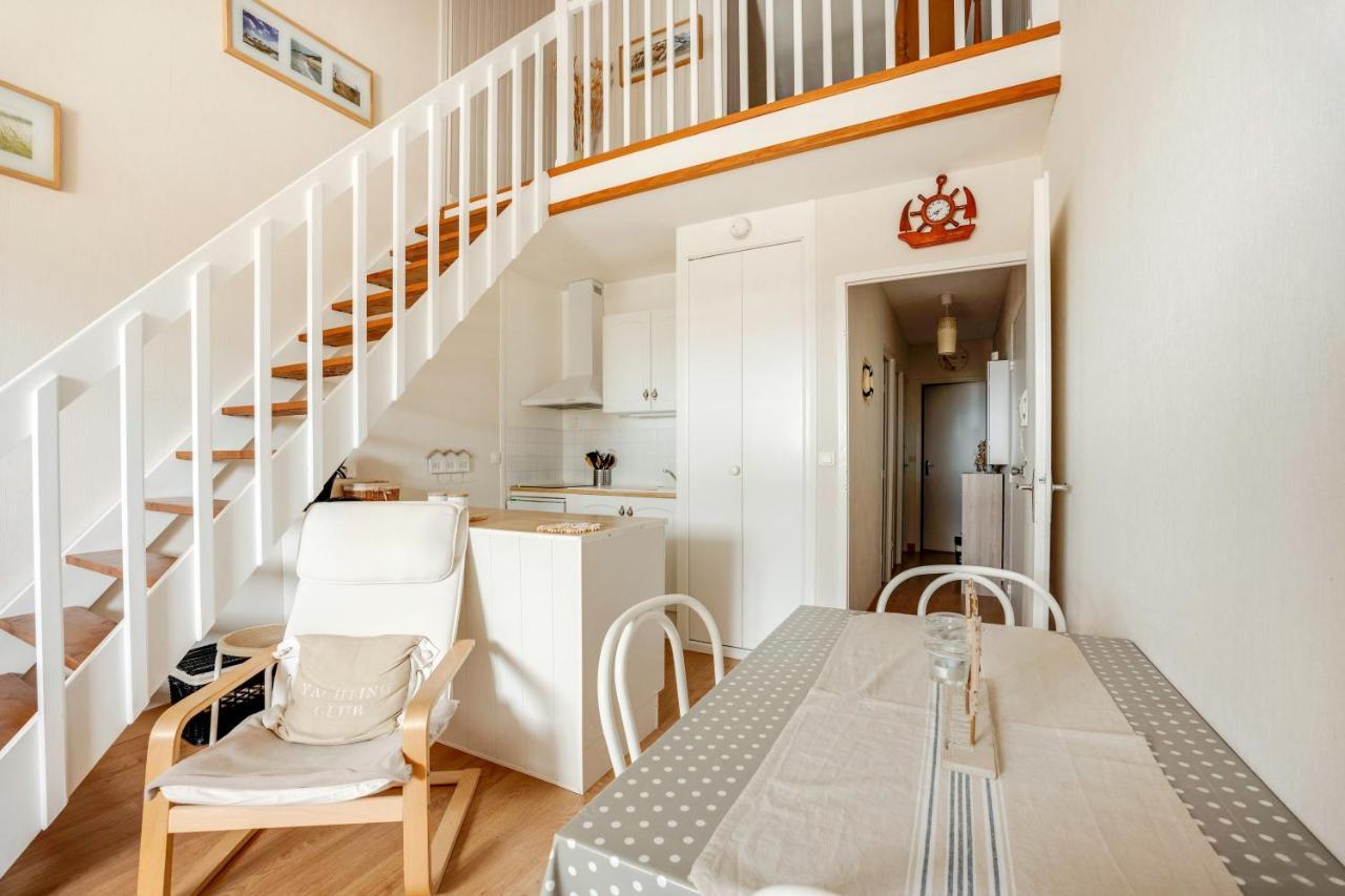 Aux Beaux Coquillages Apartment Courseulles-sur-Mer Exterior photo